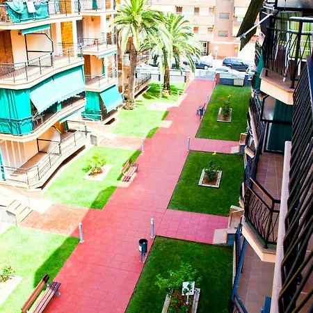 Апартаменты Platja De